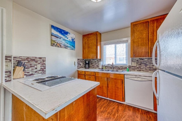 Dolphin 1, 2, & 3 image 9